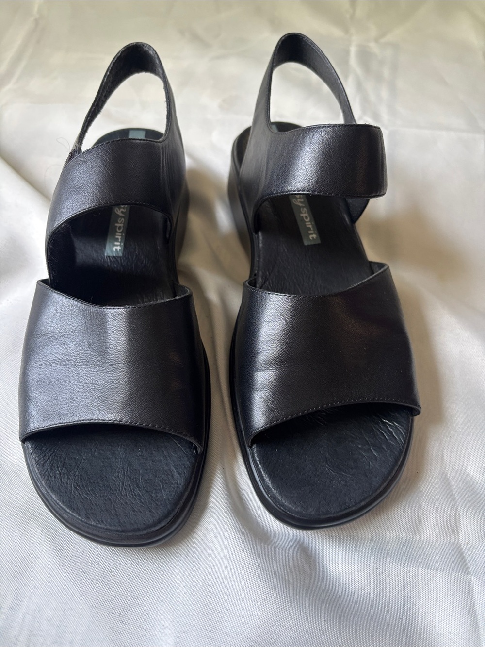 SoftSpots Black Leather Slingback Sandals